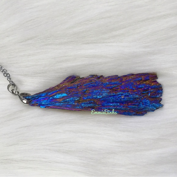 New Amazing Raw Tourmaline Crystal Chunk Platinum Plated Pendant Necklace - Picture 7 of 16